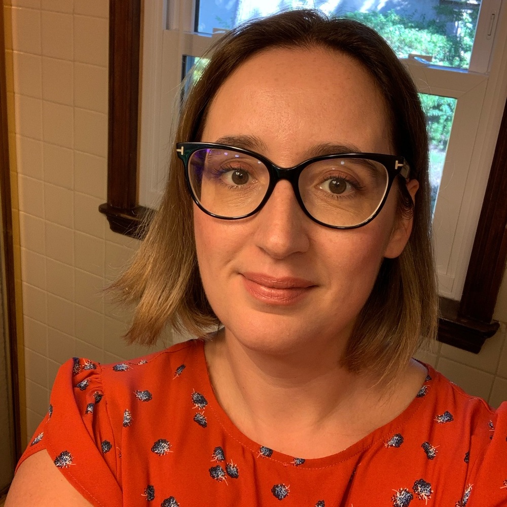 Meet your Posher, Cecile